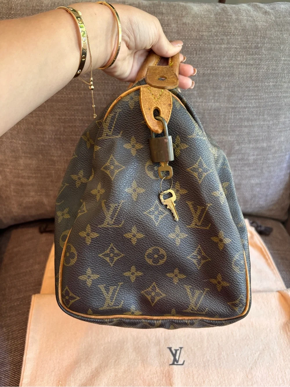 Authentic Louis Vuitton Speedy 30 monogram satchel vintage